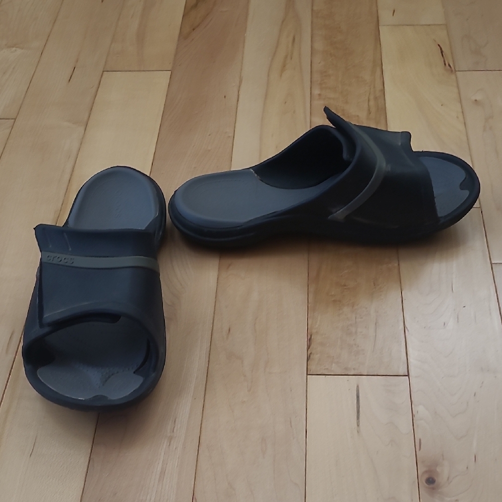 CROCS Men's Size 11 Black Slide Sandals